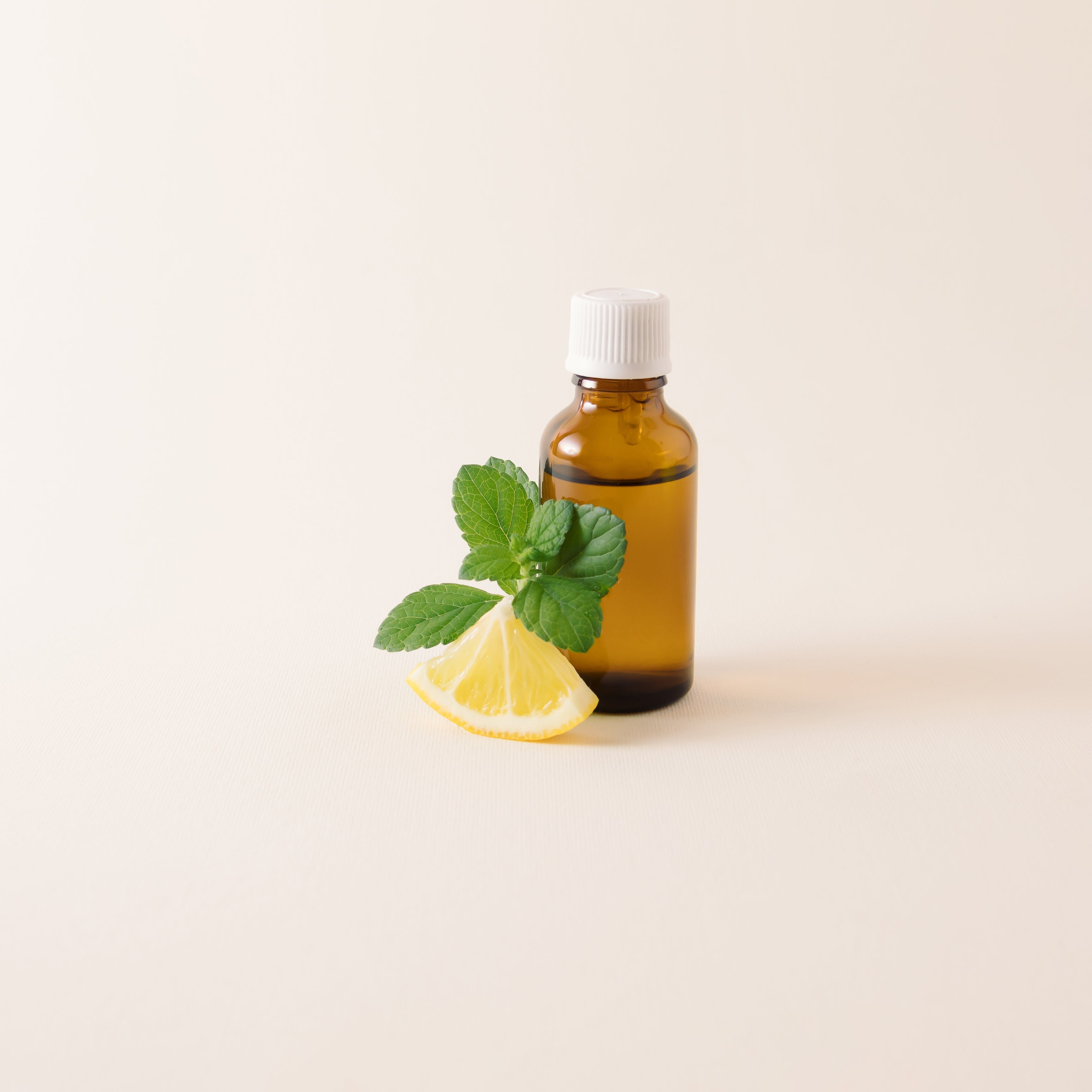 Lemon Balm Extract (150mg)